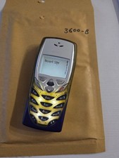 Nokia 8310 - Blue/Green